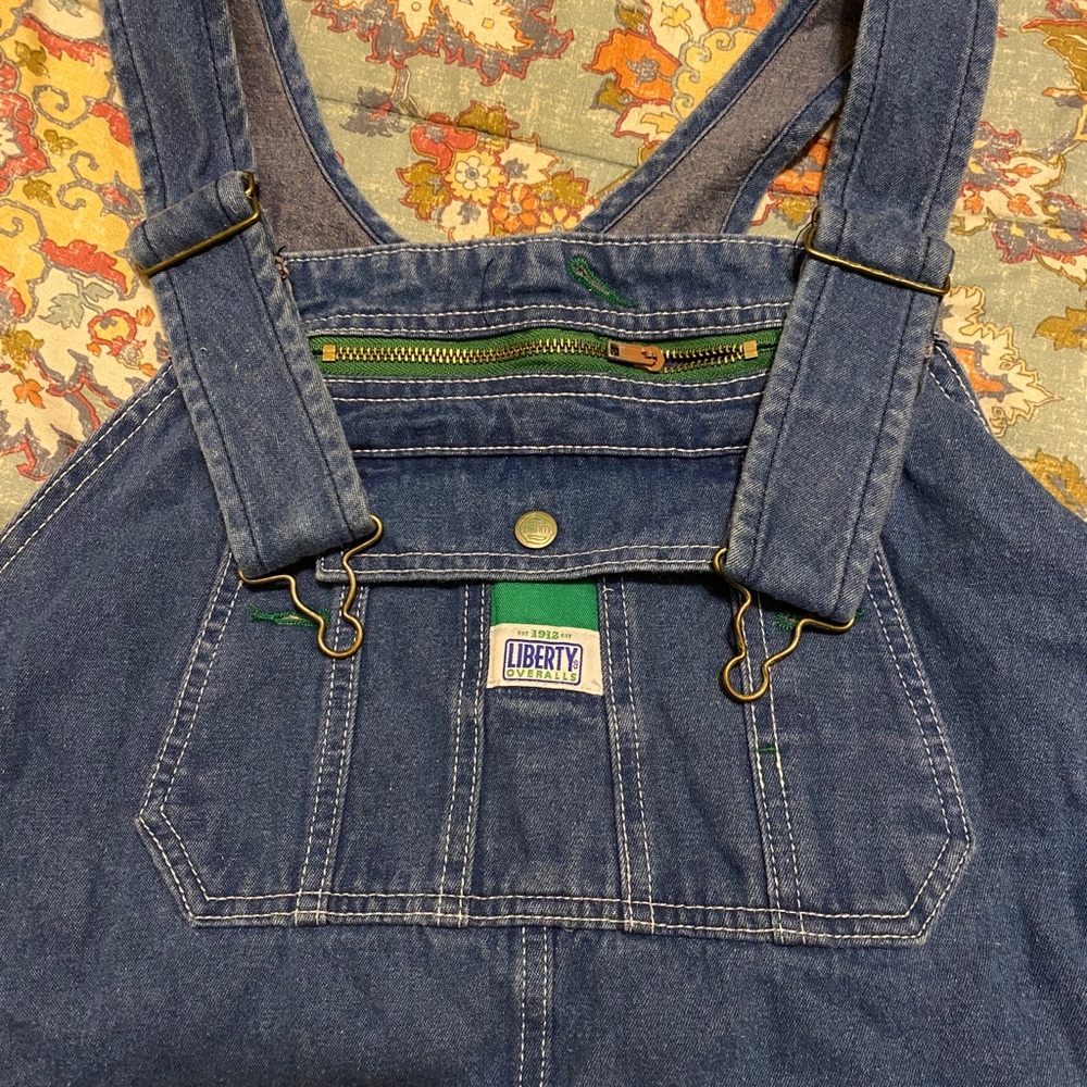 Mens like new Liberty overalls. So sexy!!! 42x30.
